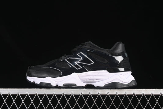 New Balance – Black & White Edition